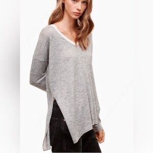 Wilfred Heathered Grey Top - Size Medium 🇨🇦